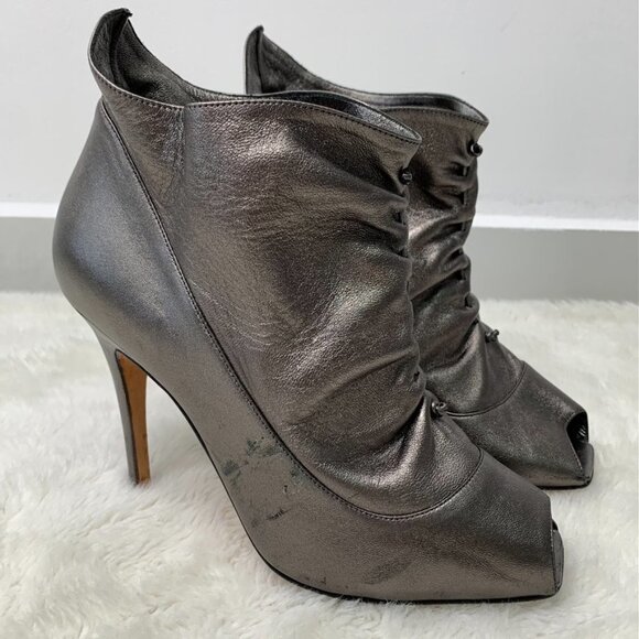 Manolo Blahnik Women's Pewter Silver Peep Toe Ruched Stiletto Booties Size 38.5 - Picture 3 of 15
